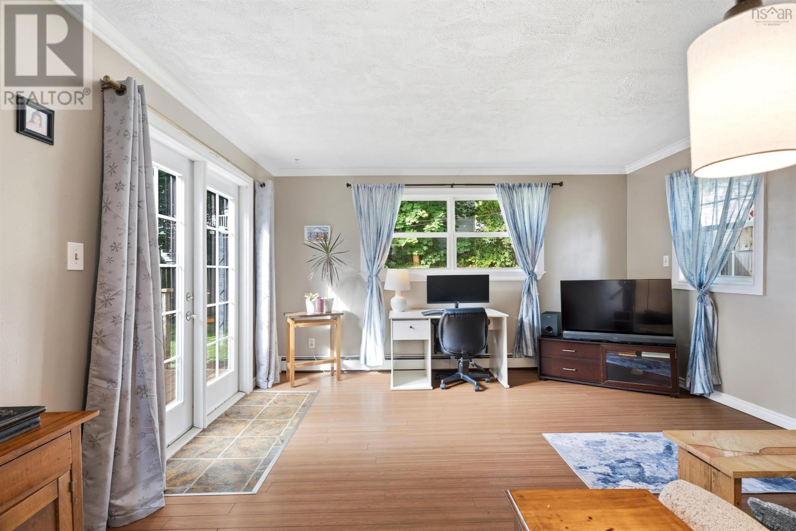 42 Birch Street - 26