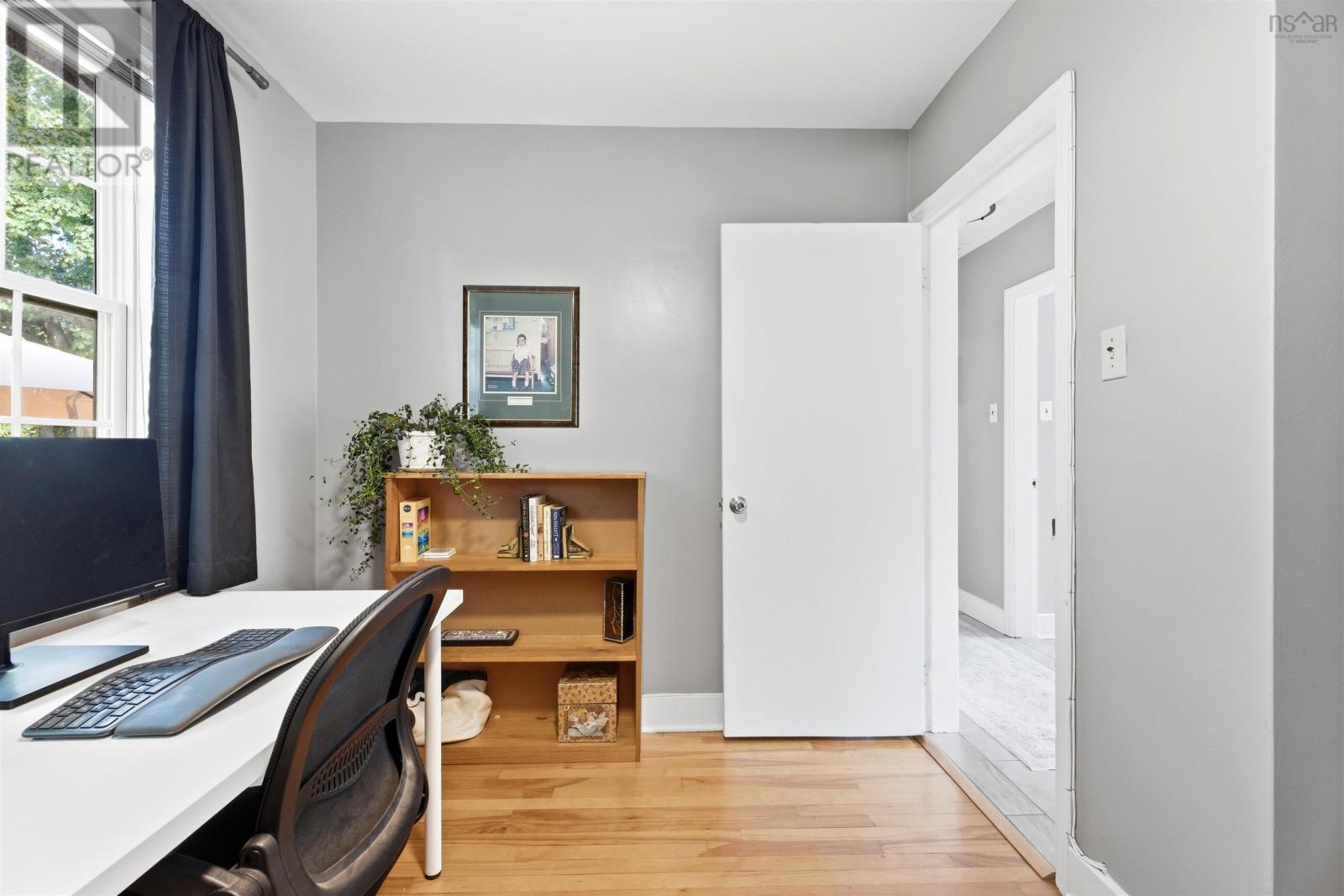 42 Birch Street - 24