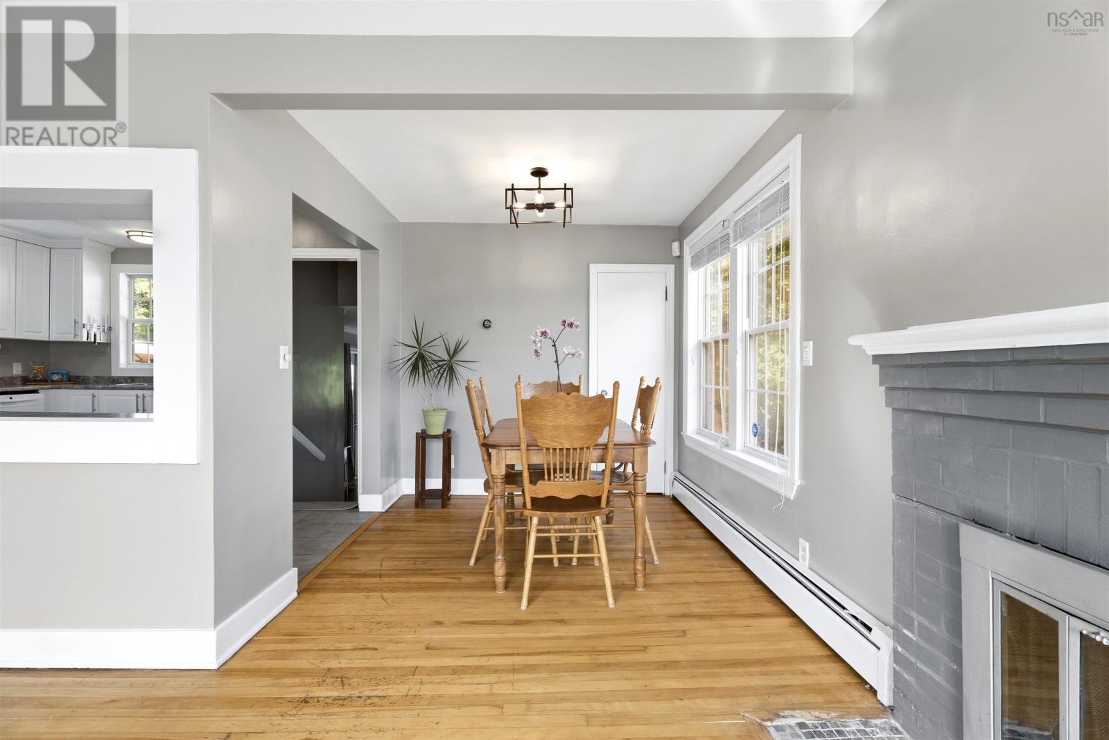 42 Birch Street - 9