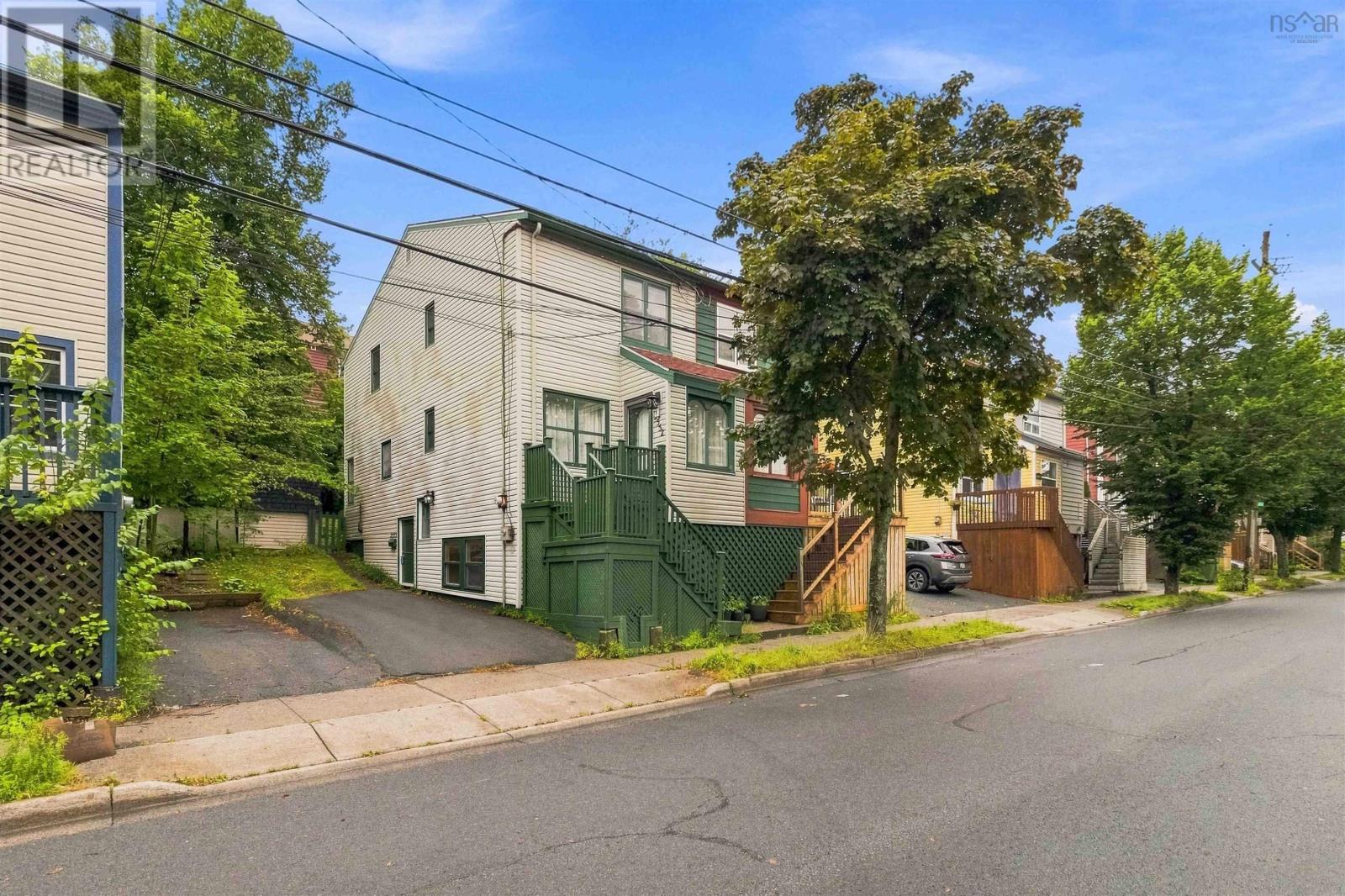 Property photo of 2552 Brunswick Street