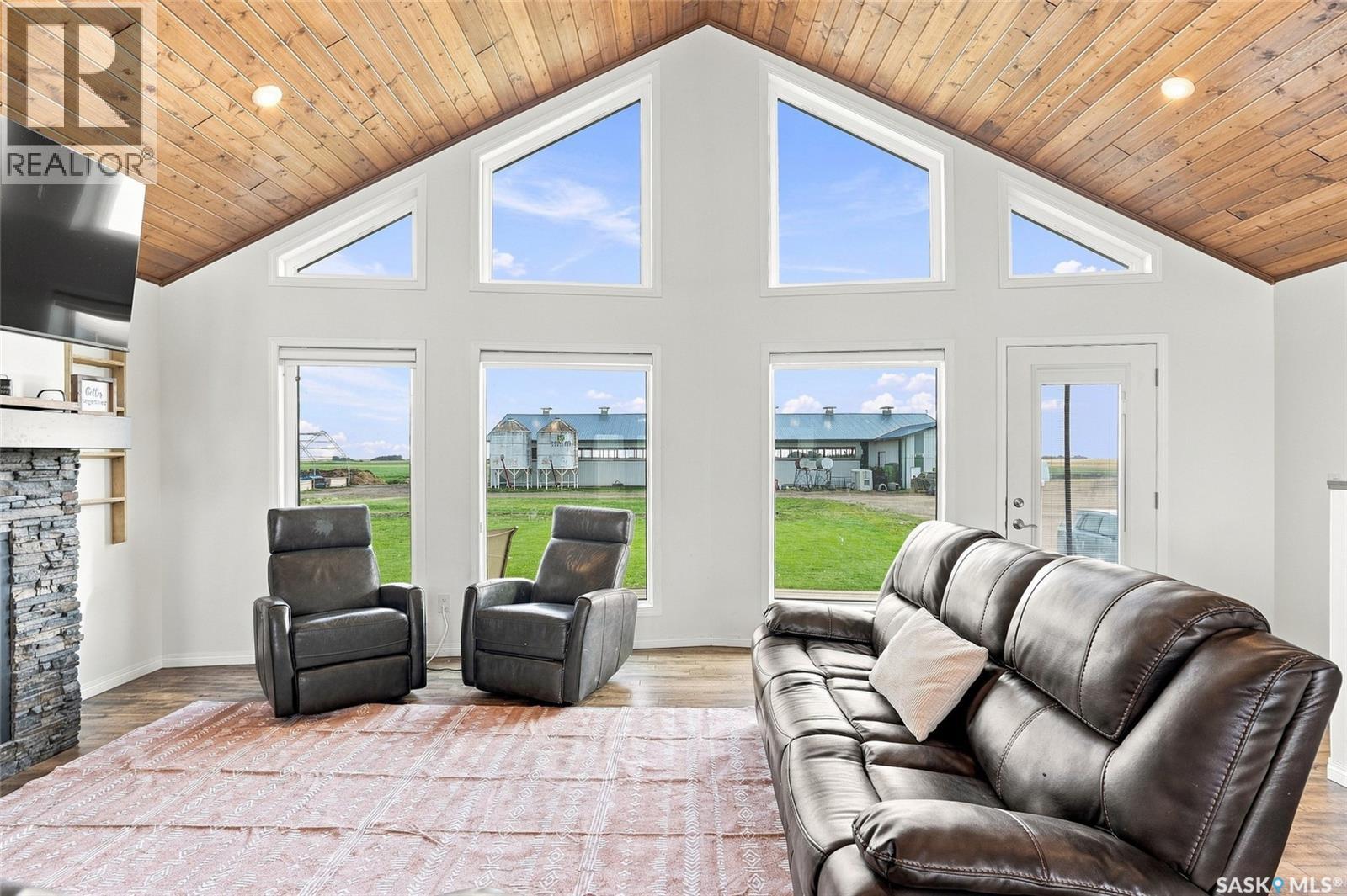 Langham 40 Acre Farm - Image 8