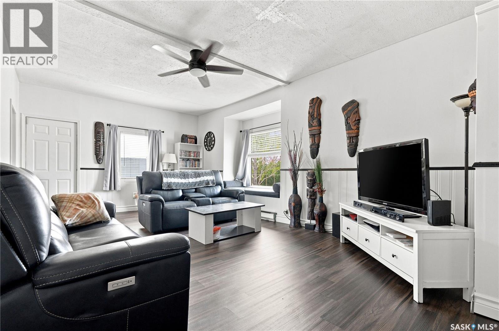 Radisson Acreage - 20