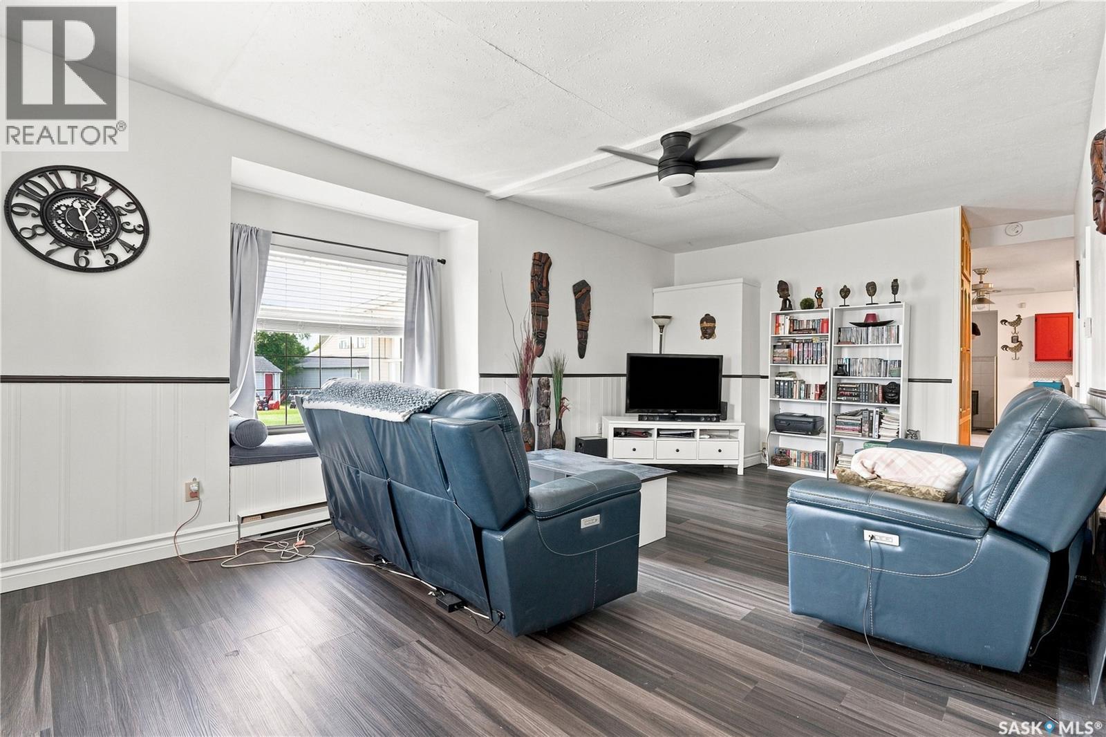 Radisson Acreage - 23