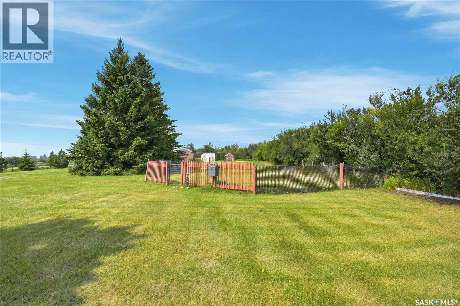 Radisson Acreage - 45