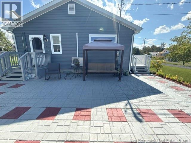 557 Chaleur Street - Image 23