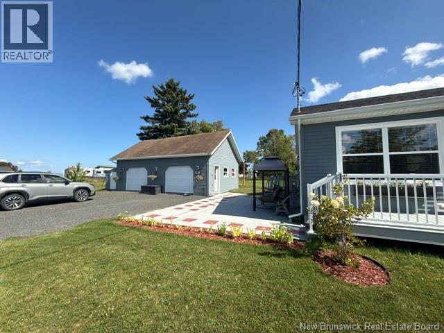 557 Chaleur Street - 27