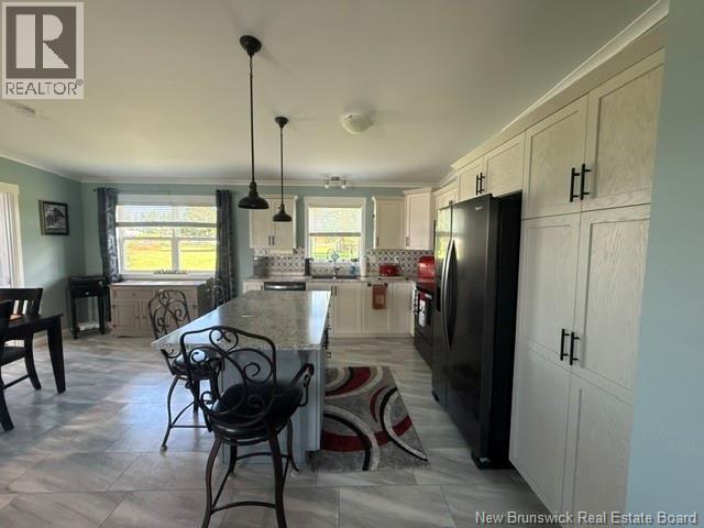 557 Chaleur Street - Image 5