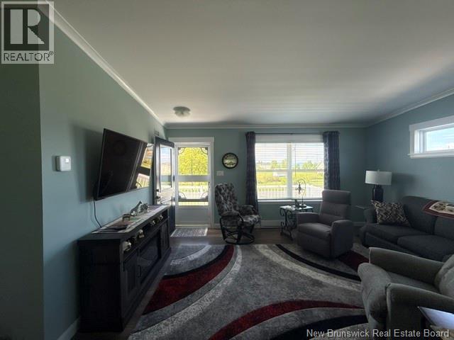 557 Chaleur Street - 9