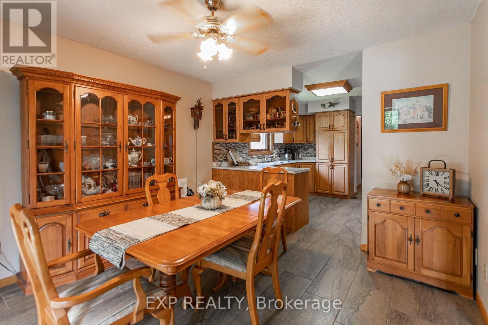 23401 MELBOURNE ROAD - Image 16