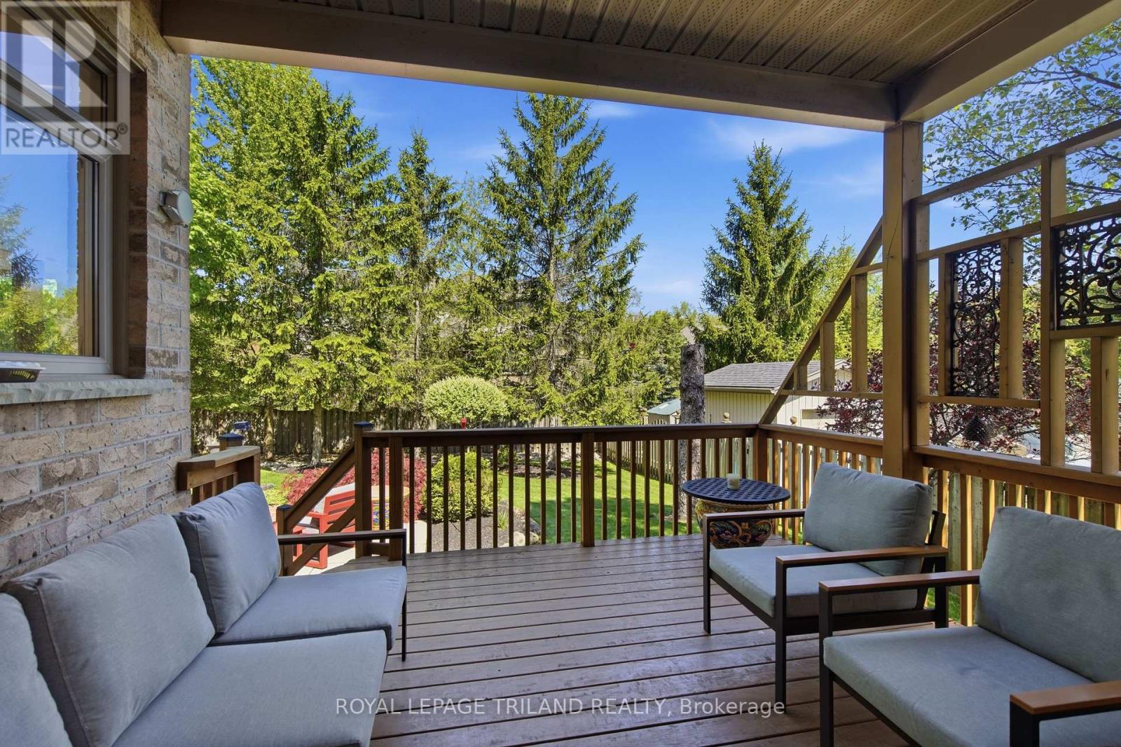 4 BARON CRESCENT - 36