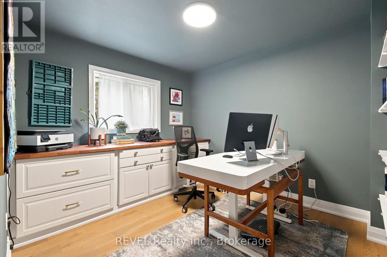 28 FALSTAFF CRESCENT - Image 18