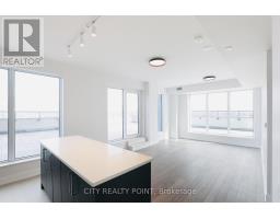 909 - 2525 Bathurst Street, Toronto, ON M6B2Y9 Photo 8