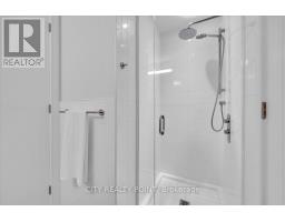 201 - 664 Spadina Avenue, Toronto, ON M5S2H7 Photo 17