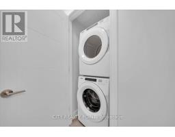 201 - 664 Spadina Avenue, Toronto, ON M5S2H7 Photo 18
