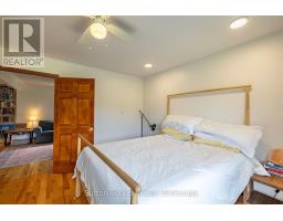 444 Balmy Beach Road, Georgian Bluffs, ON N4K5N4 Photo 16