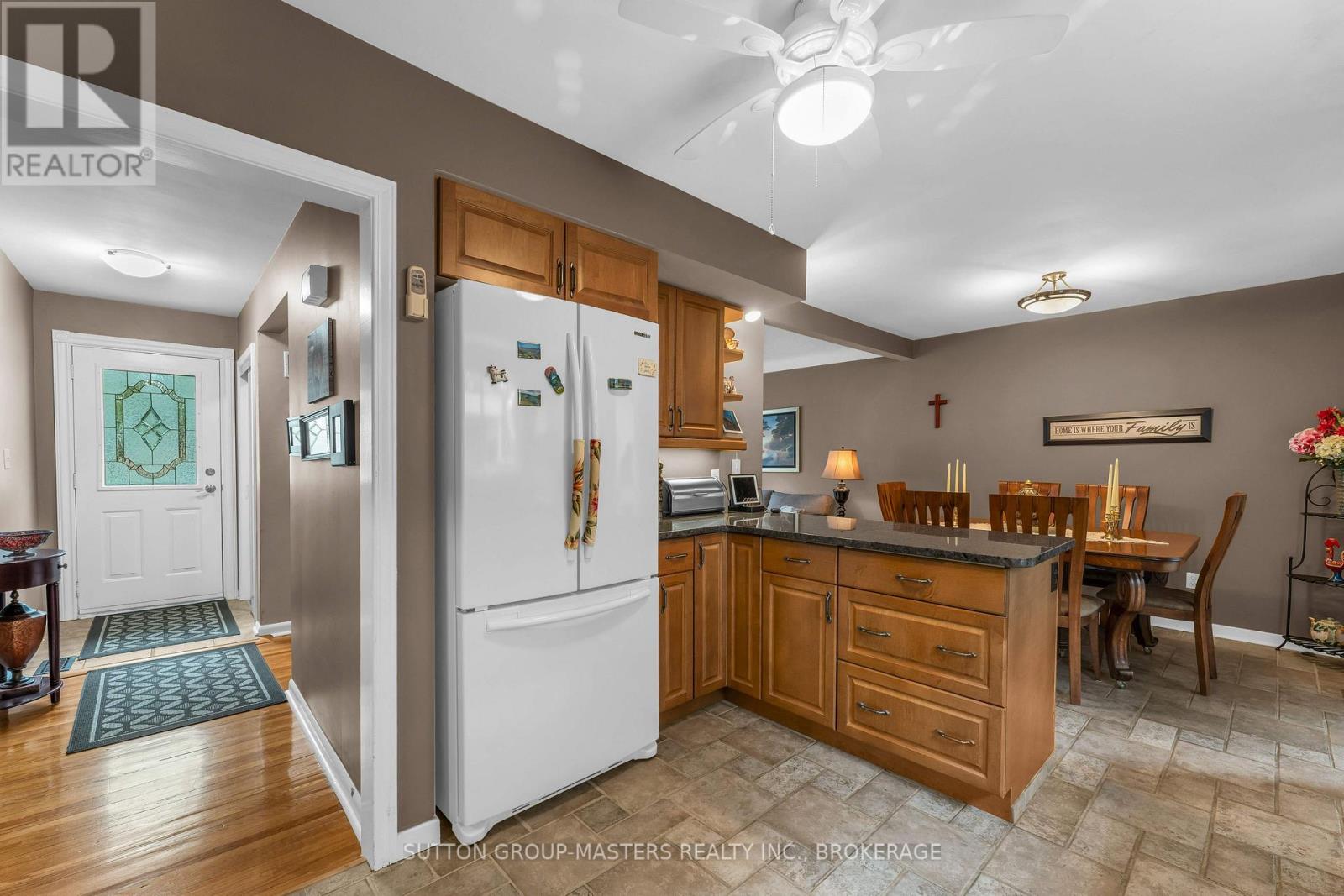 120 LIDDELL CRESCENT - 16