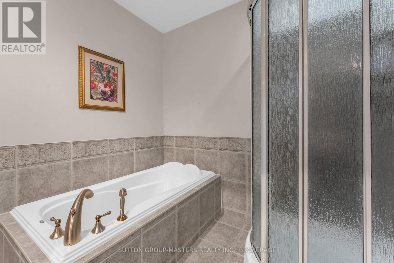 120 LIDDELL CRESCENT - 21