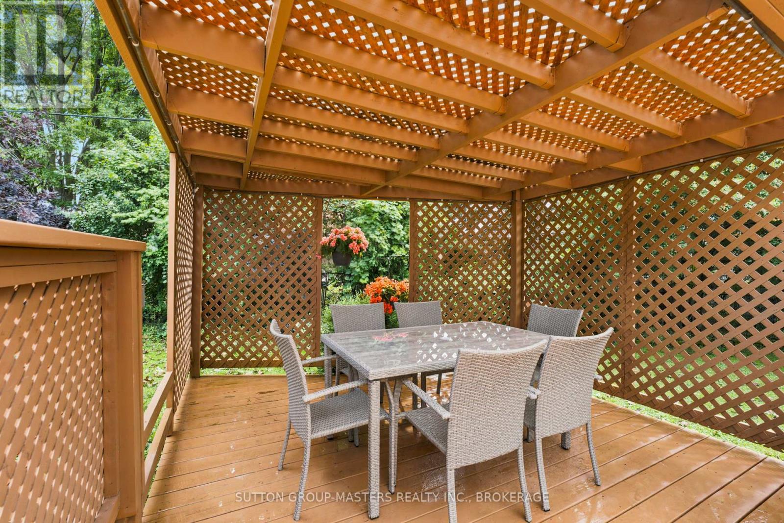 120 LIDDELL CRESCENT - 41