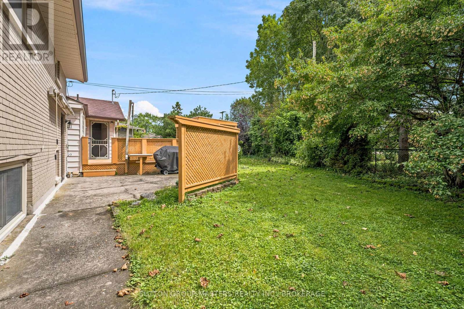 120 LIDDELL CRESCENT - 46