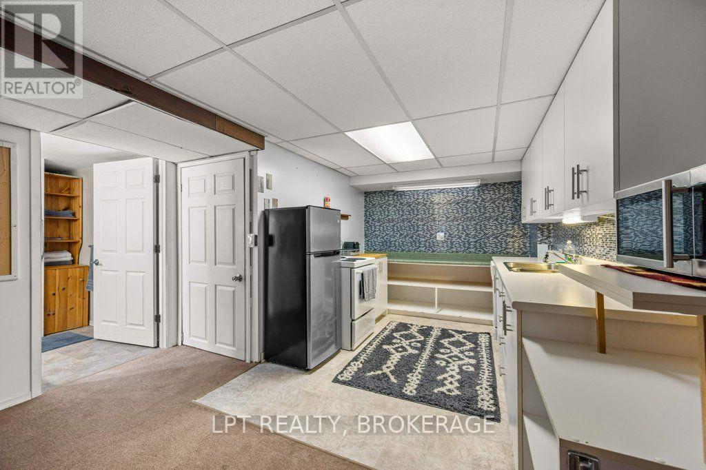 785 ALLUM AVENUE - Image 30
