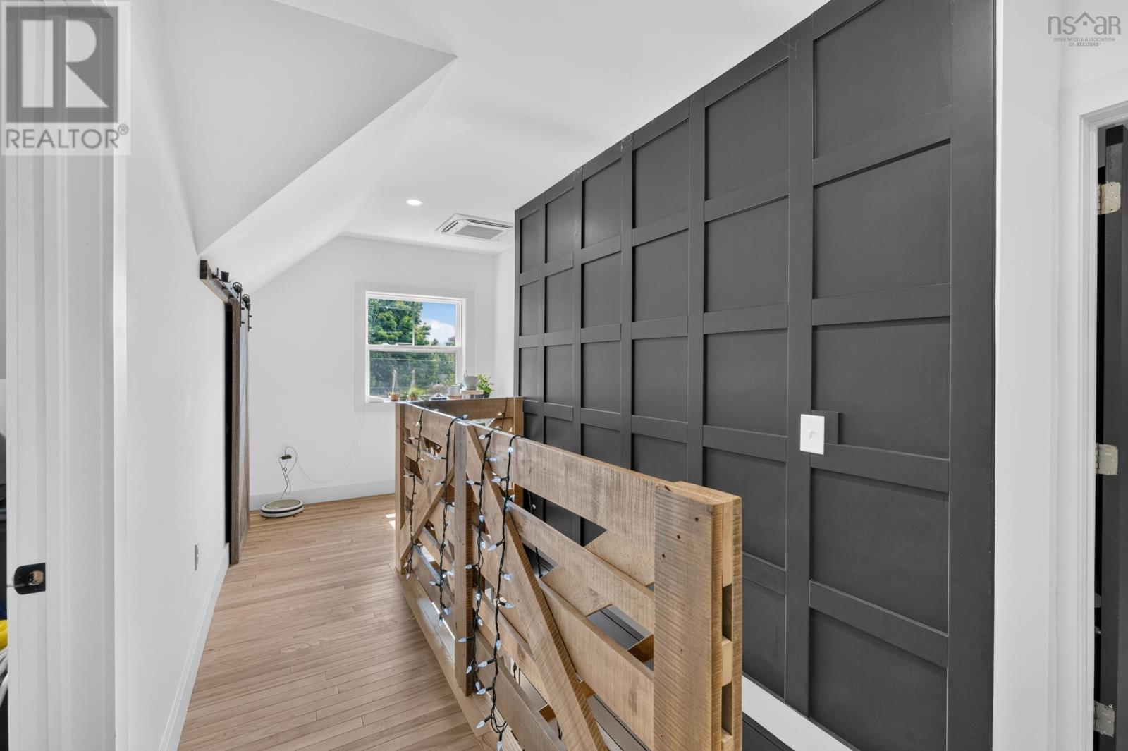 Property 32 of 47 of 997 Maple Avenue