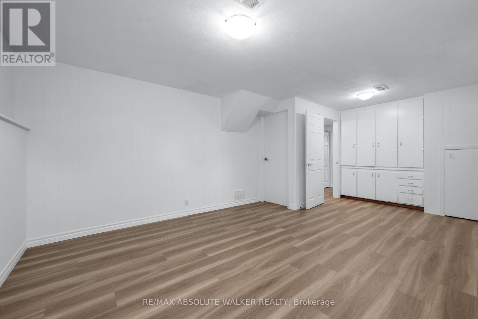 5 WEST HERRINGTON COURT - Image 37