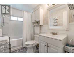 4118 Ash Crescent, Severn, ON L3V0V1 Photo 18