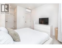 401 958 Pharoah Mews, Langford, BC V9B7A1 Photo 15