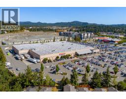 401 958 Pharoah Mews, Langford, BC V9B7A1 Photo 32