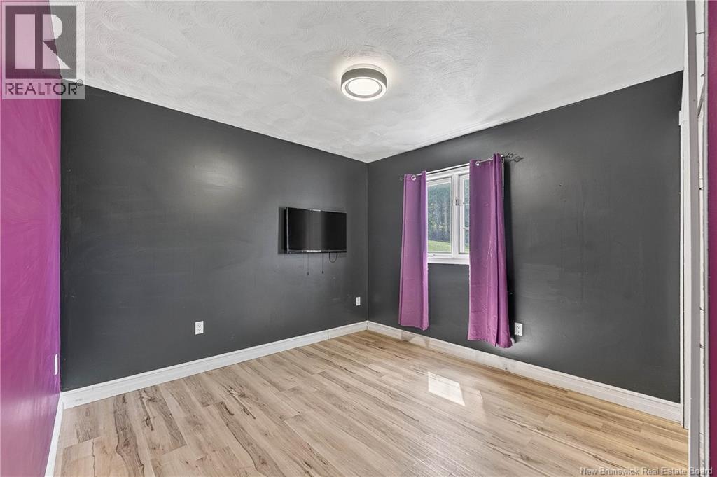 2 Sunset Boulevard - Image 34
