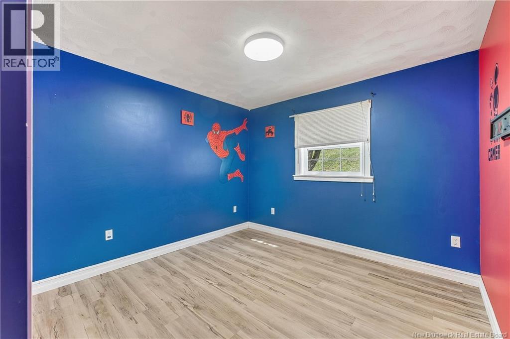 2 Sunset Boulevard - Image 37