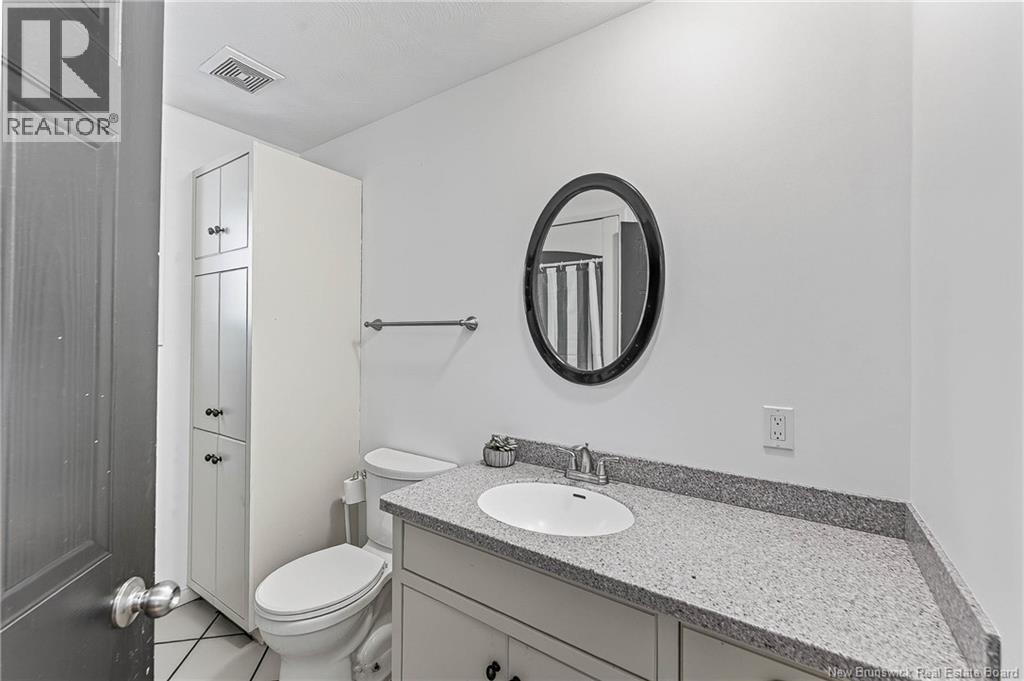 2 Sunset Boulevard - Image 39