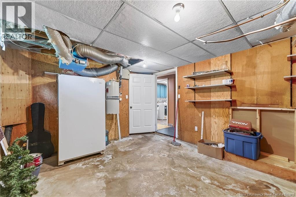 2 Sunset Boulevard - Image 46