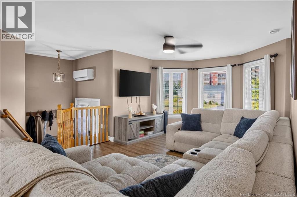 8 Omega Drive - Image 9