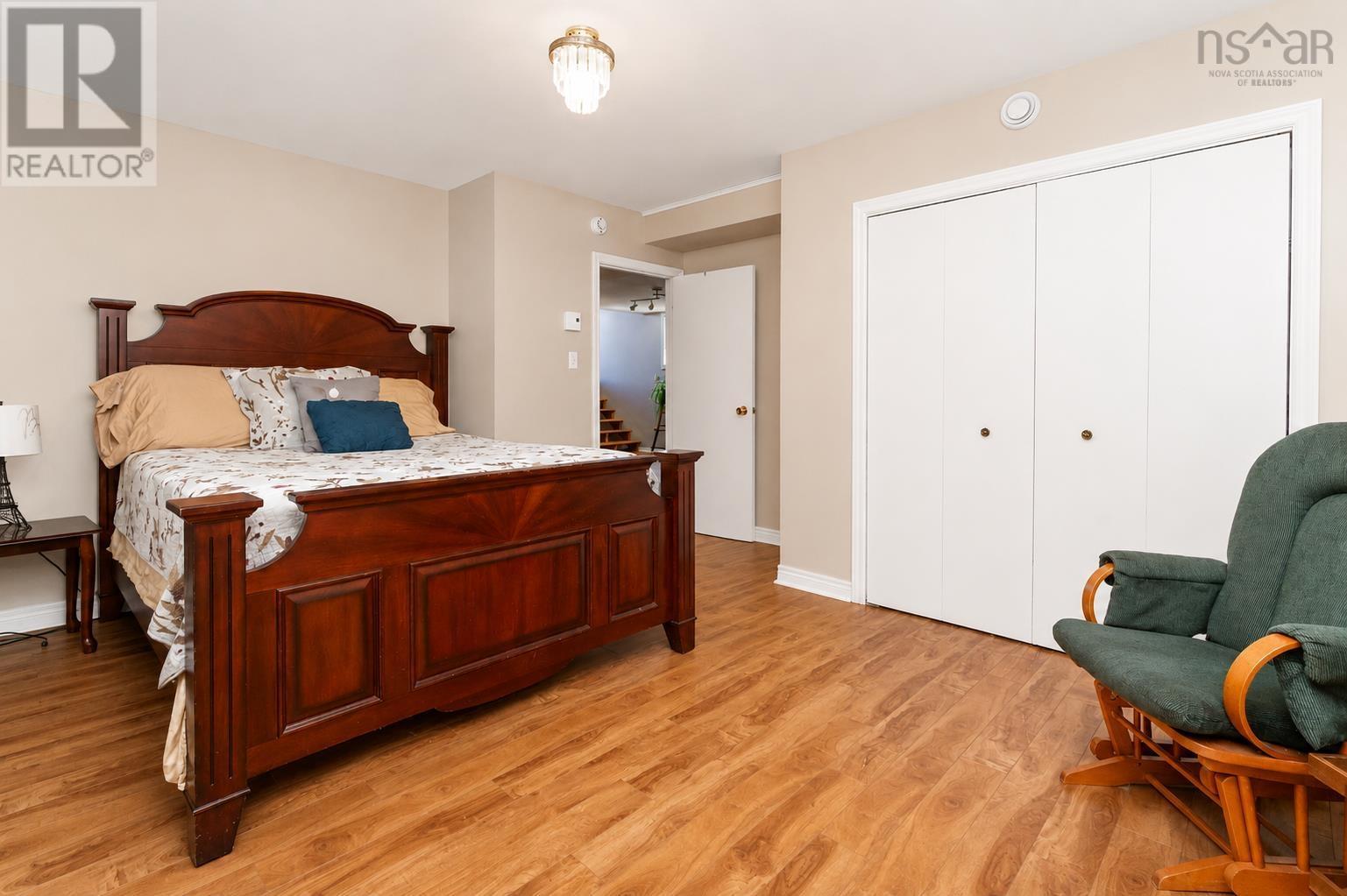 Property 31 of 45 of 488 Purves Street