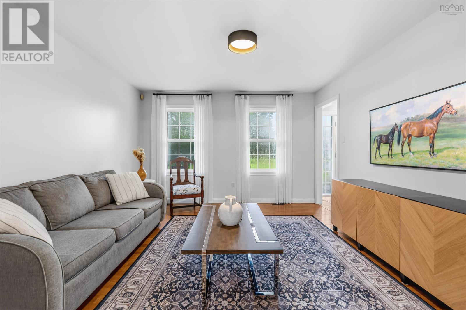 Property 20 of 48 of 271 Newbury Road