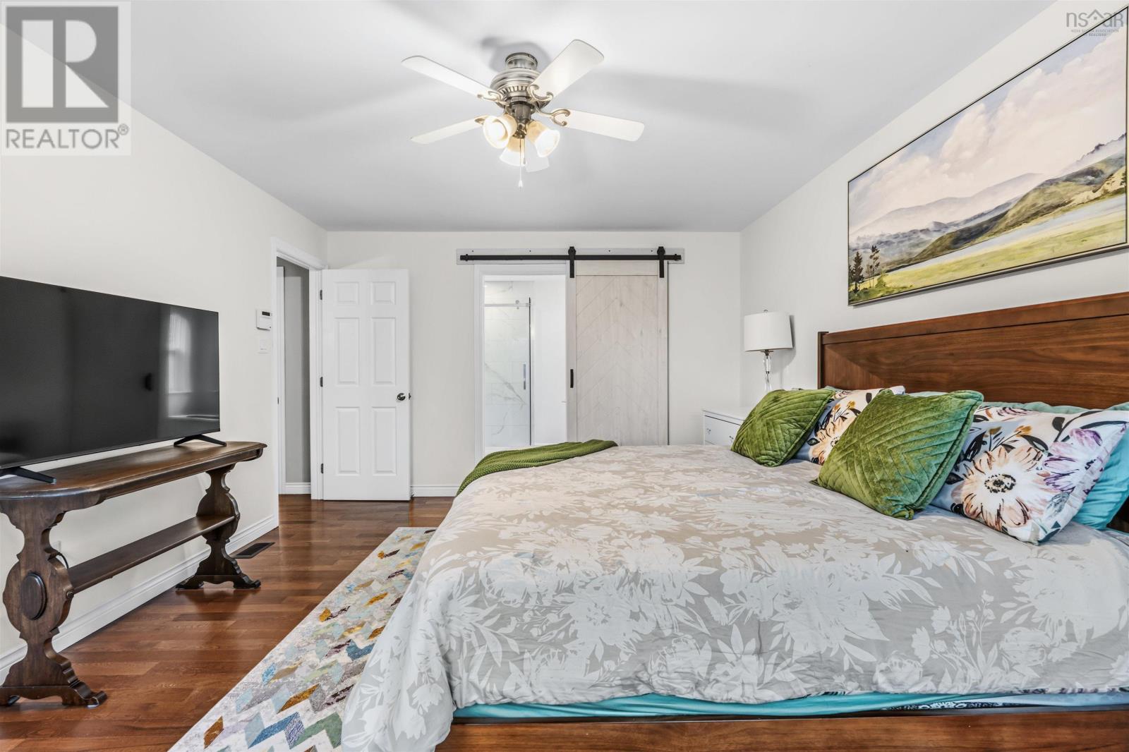 Property 27 of 48 of 271 Newbury Road