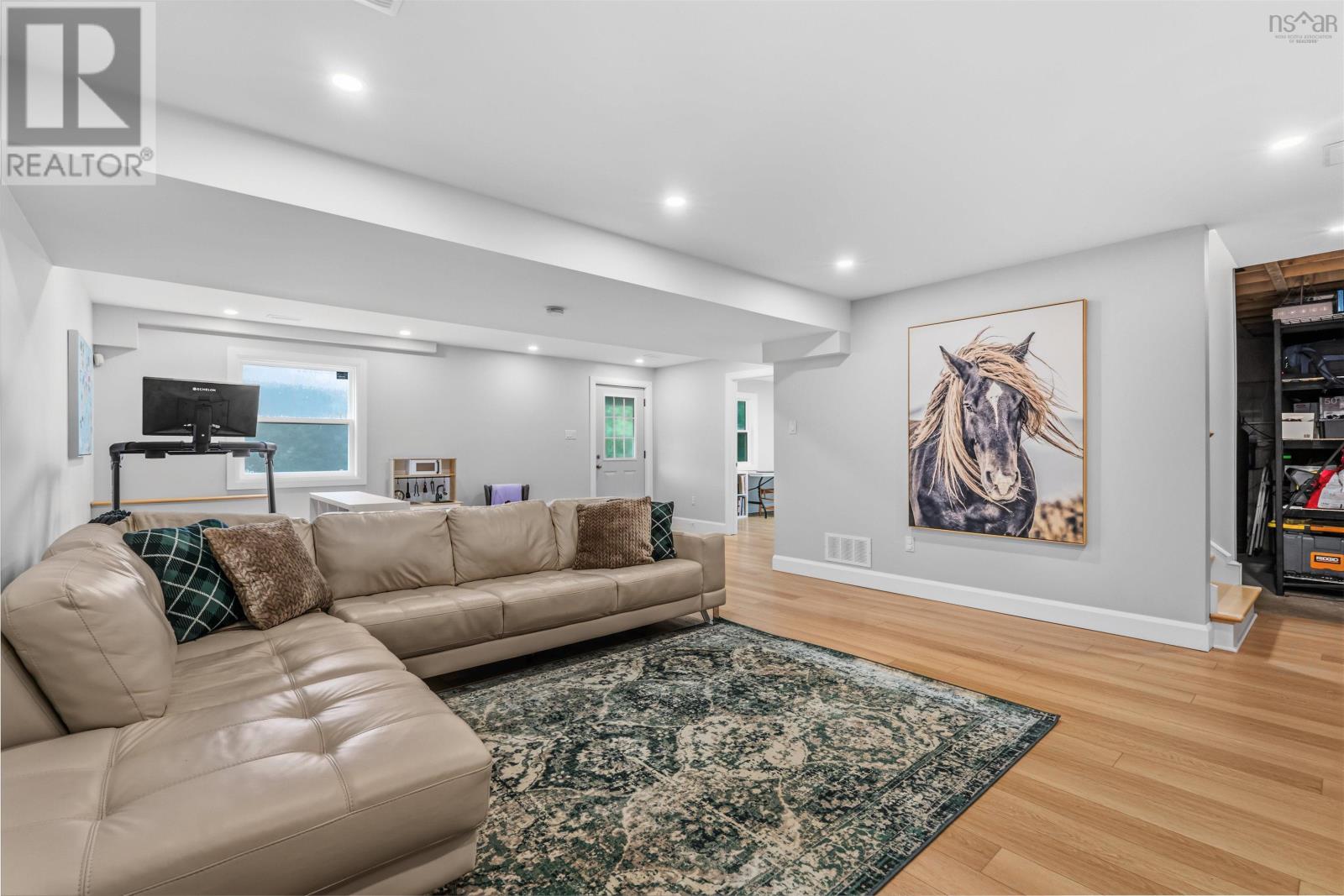 Property 38 of 48 of 271 Newbury Road