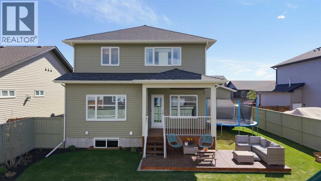 Listing photo – 10 Viceroy Crescent, Olds
