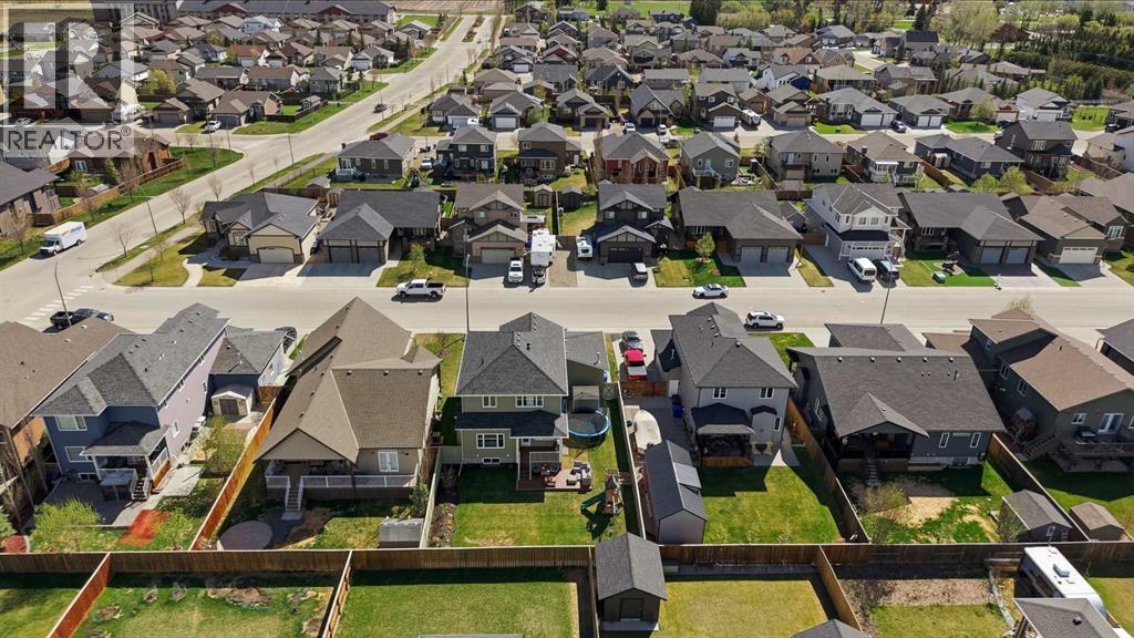 Listing photo – 10 Viceroy Crescent, Olds
