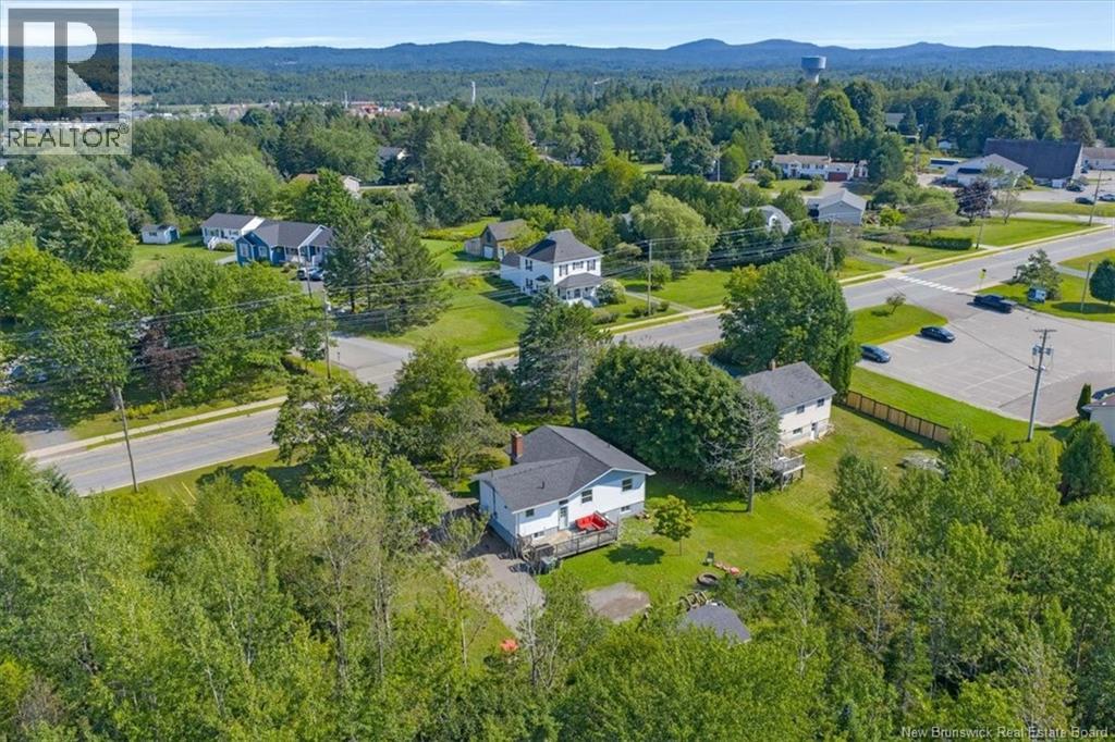 389 Hampton Road - 35