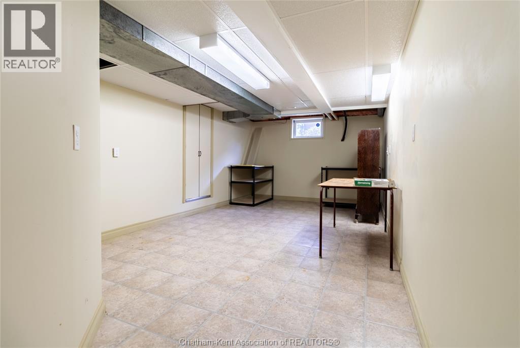 199 TWEEDSMUIR AVENUE East - Image 38