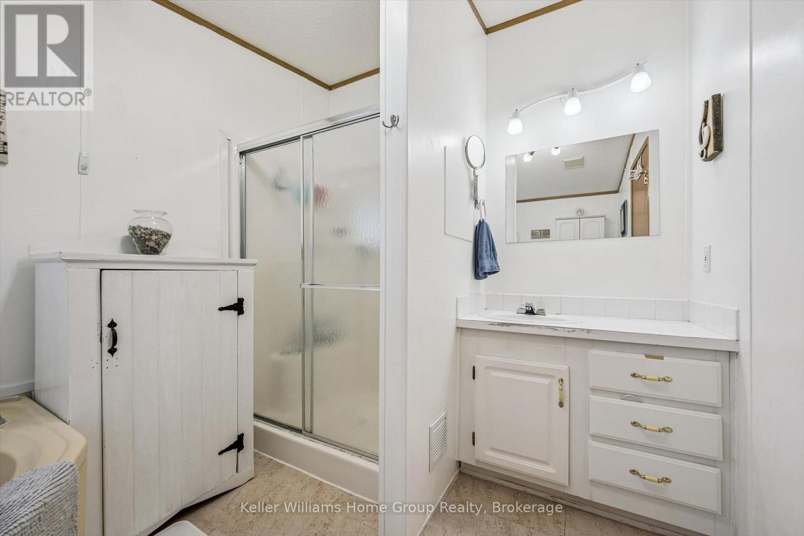 9 FIRST AVENUE - Image 27