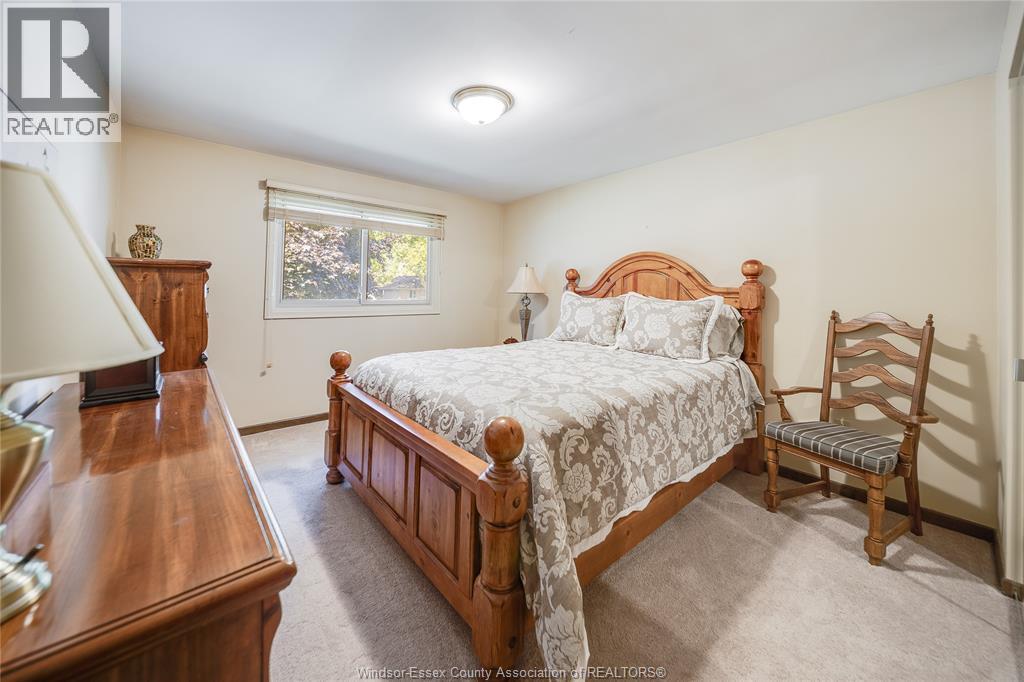 380 WOODRIDGE DRIVE - 14