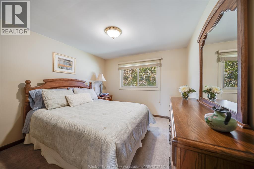 380 WOODRIDGE DRIVE - 15