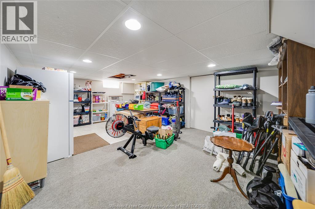 380 WOODRIDGE DRIVE - 24
