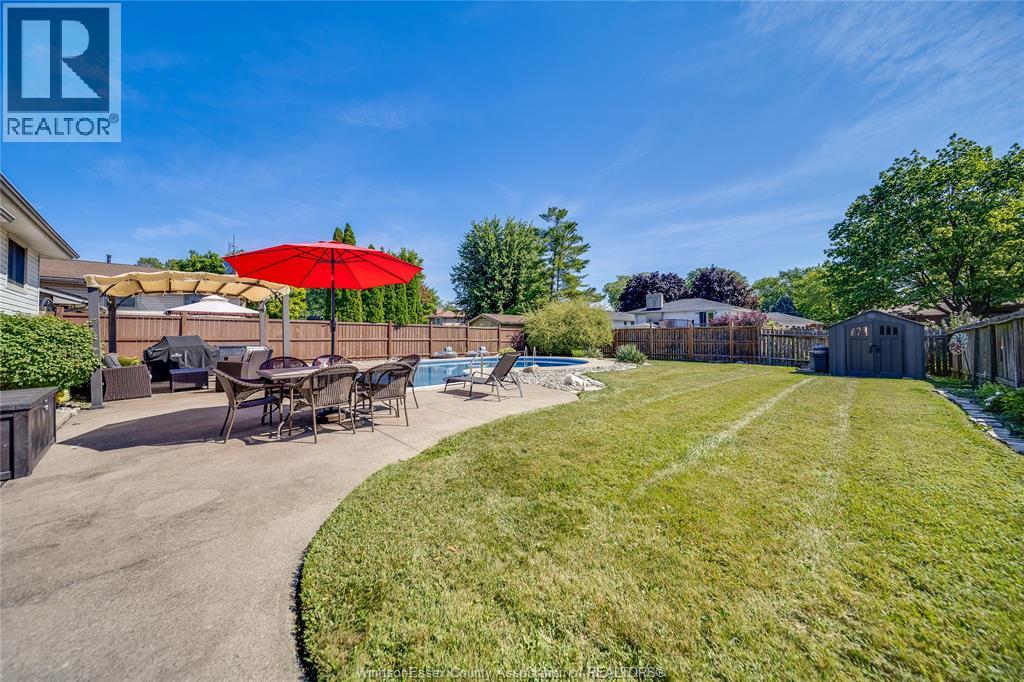 380 WOODRIDGE DRIVE - 27