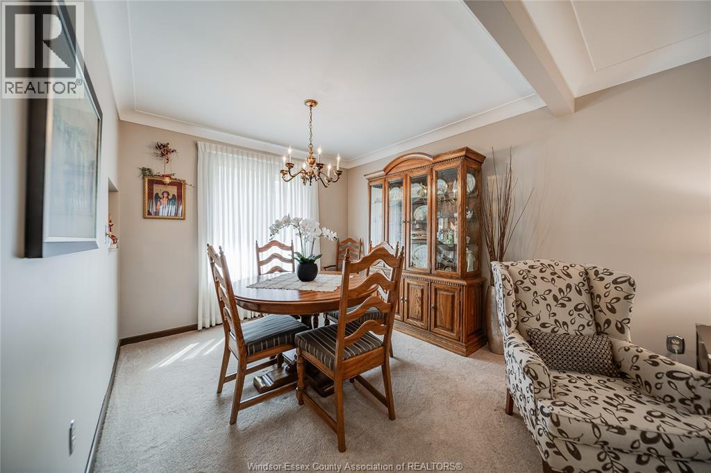 380 WOODRIDGE DRIVE - 7