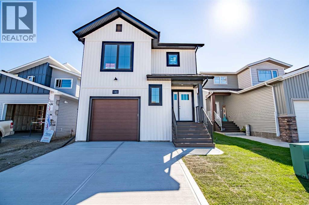 Listing photo – 130 Norseman Close, Penhold