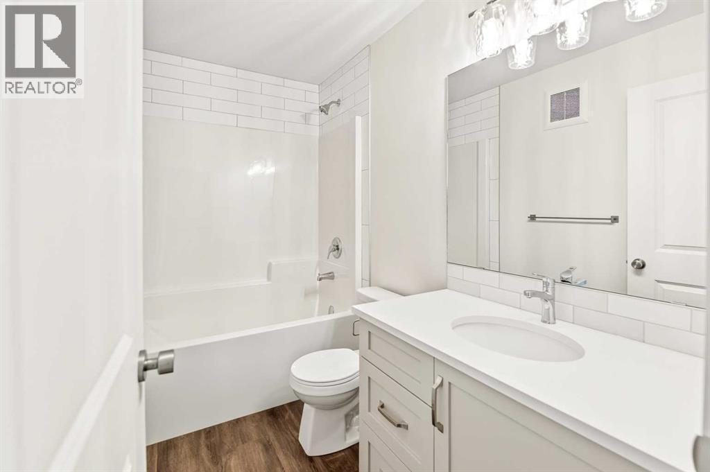 Listing photo – 130 Norseman Close, Penhold